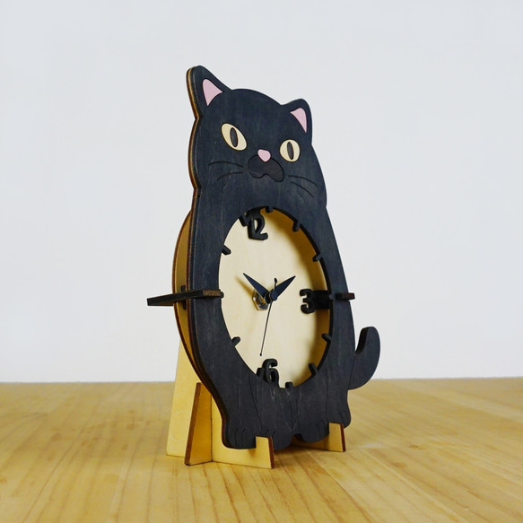 “黑貓”木製掛鐘 第2張的照片