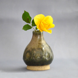 &lt;creema Limited&gt;小花瓶「Beveled Oribe」（陶瓷花瓶） 第1張的照片