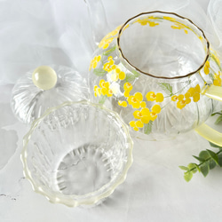 【名入れギフト】ミモザの耐熱ガラスティーポット&ティーカップ・ソーサーのSET 4枚目の画像