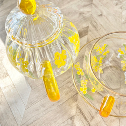 【名入れギフト】ミモザの耐熱ガラスティーポット&ティーカップ・ソーサーのSET 9枚目の画像