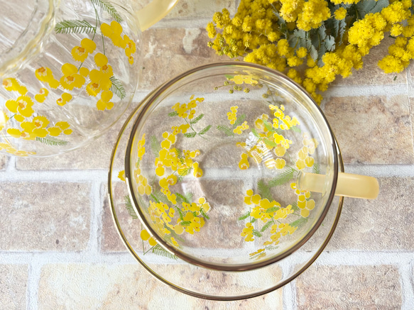 【名入れギフト】ミモザの耐熱ガラスティーポット&ティーカップ・ソーサーのSET 7枚目の画像