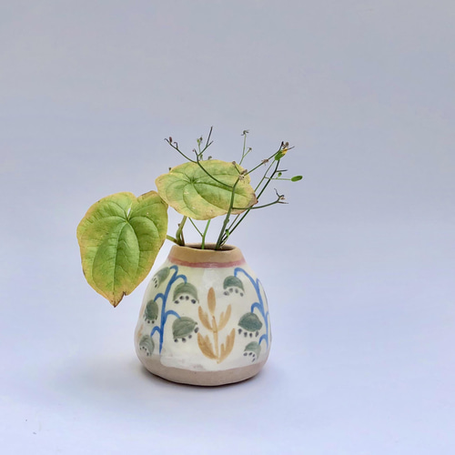 ハンドメイド 陶芸 手びねり 一輪挿し 気持ち良かっ 和風