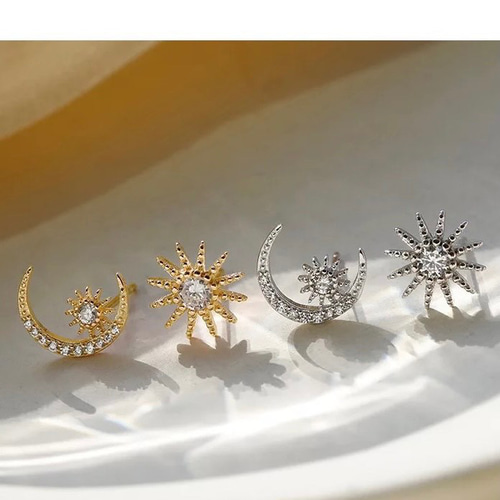 silver925 アレルギー対応 月と星のムーンピアス✨ シンプル silver925 アレルギー対応 月と星のムーンピアス✨ シンプル