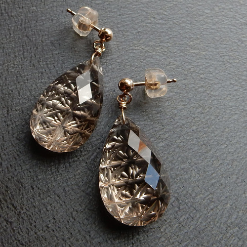 14kgfファンシーシェイプスモーキークォーツカービング