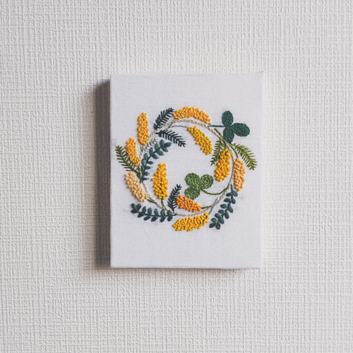 【一点もの】刺繍　ファブリックパネル　『Flower,b.』