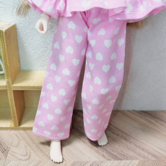 パジャマ上下セット ハート柄 ピンク  白 リカちゃん 服 フリル 4枚目の画像