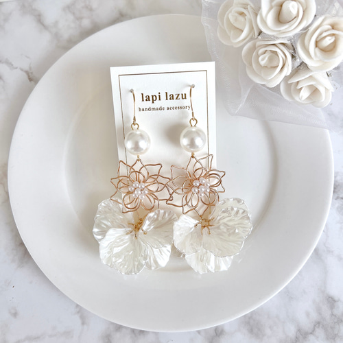 パール ワイヤーフラワー 花びら《ピアス/イヤリング》 ピアス