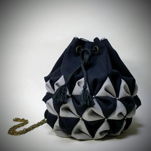 金平糖巾着バッグ 帆布 黒 × グレー 個性的立体ポシェット ショルダー