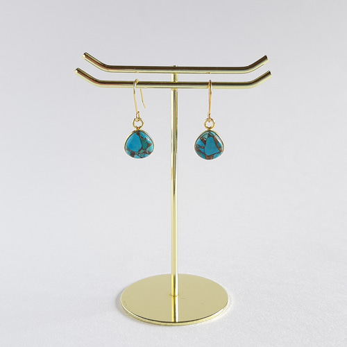 1点作品☺︎ パープルターコイズ×コッパーピアス イヤリングに変更可能☺︎ 天然石 ブルーコッパーターコイズのシンプルな一粒ピアス/イヤリング