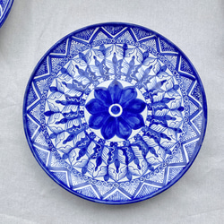 青白い風景画の陶器平皿 81puNucBcyL._UF894,1000_QL80_.jpg