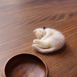 送料400円★木のカップ猫　ぼーろΦ10cm 6枚目の画像