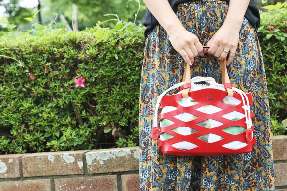 しっとりレザーのかごバッグ☆アボカド柄巾着bag付き☆【avo.leather basketbag】【ネットバッグ】 6枚目の画像