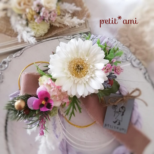 2025年お正月リース.お正月飾り.しめ縄リース.しめ飾り.ガーベラ  