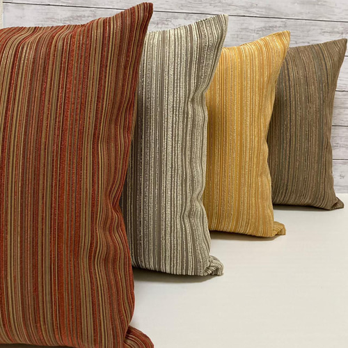 モール糸 細めストライプ柄 ダークレッド クッションカバー 45