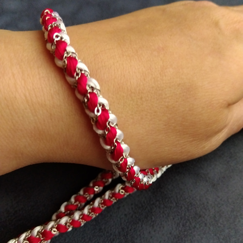 組紐のブレスレット『陽光』赤×白 赤・白＆金チェーン 正絹糸八つ組