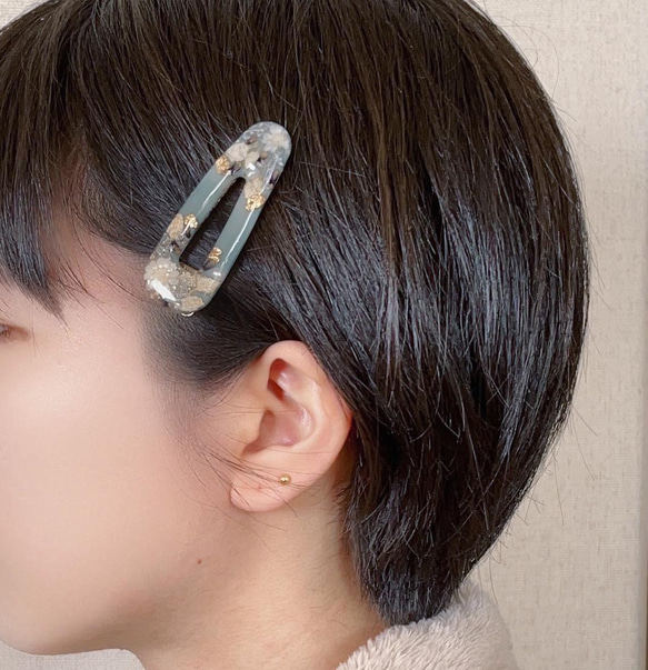 くすみカラーのボタニカルヘアクリップセット 4枚目の画像