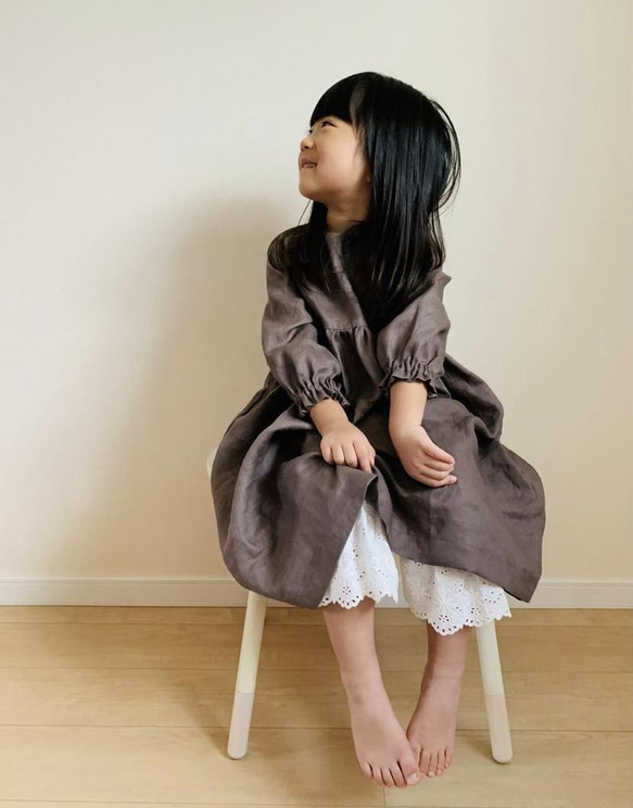 (オーダー)No.MC16 ハンドメイドママ 娘お揃い 可愛いリネンワンピース オーダー)No.MC16 ハンドメイドママ 娘お揃い 可愛いリネン