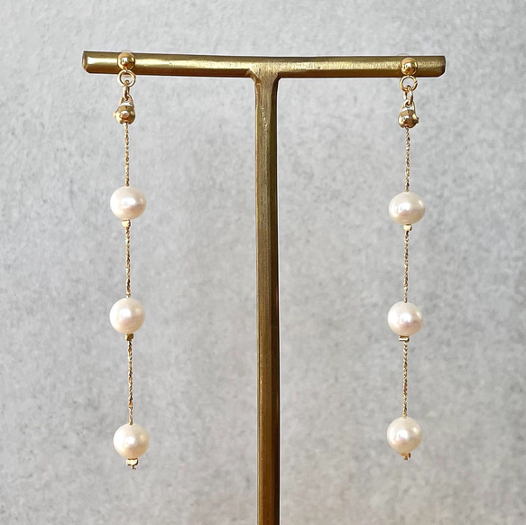 3連 淡水パール パール ゴールドチェーン ロングピアス/イヤリング
