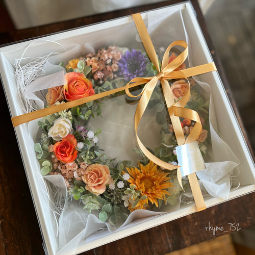 お花畑のようなリース5 (オレンジ・23cm・アーティフィシャル) リース  