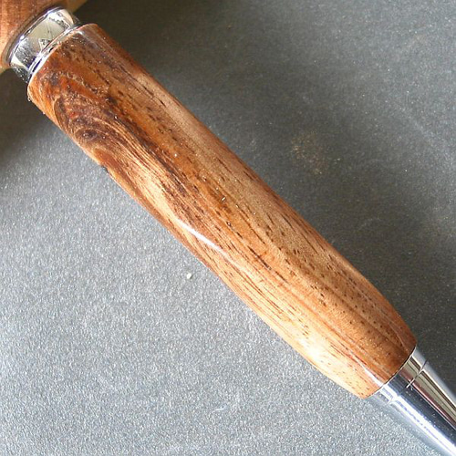 松】木軸ボールペン 金襴杢と黒変した木肌が魅力【即日発送