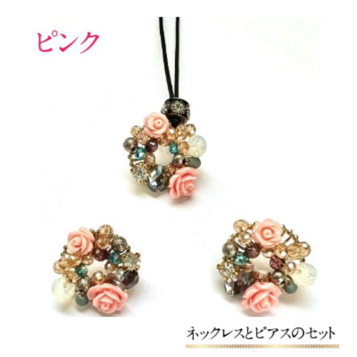 多様なデザインのピアス・ネックレス セット - メルカリ
