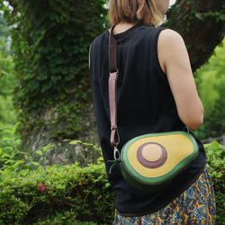 アボカドのカタチ☆ダイカット型のレザーミニバッグ【avo
