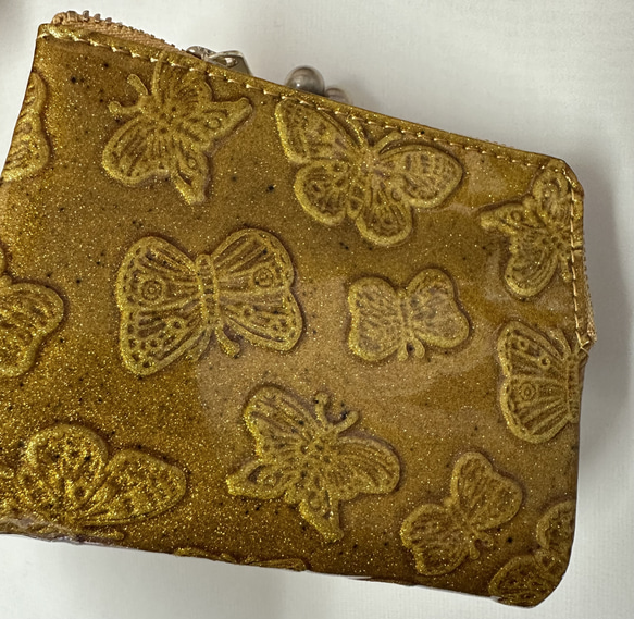 【訳あり】コンパクトなのに大容量な二つ折り財布 エレガントな大人かわいい がま口財布《イエロー》CU218YE 7枚目の画像