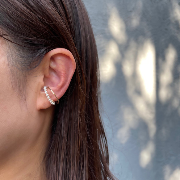 ｛イヤーカフ｝ 14kgf/pearl 2line ear cuff(片耳） 6枚目の画像