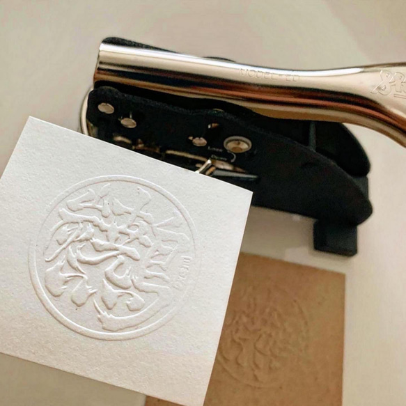 真鍮エンボススタンプ　フルオーダー可能　真鍮プレートシャイニー エンボッサー Embossing Seal 12枚目の画像