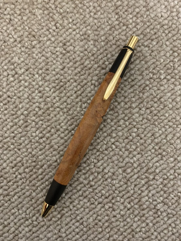 花梨瘤紅ボールペンorシャーペン 木軸 ペン・筆記用具 キツツキ