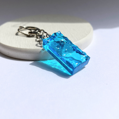 アクアブルーの海のキーホルダー☆ / 波 / レジン 其他飾品・配件 華昇