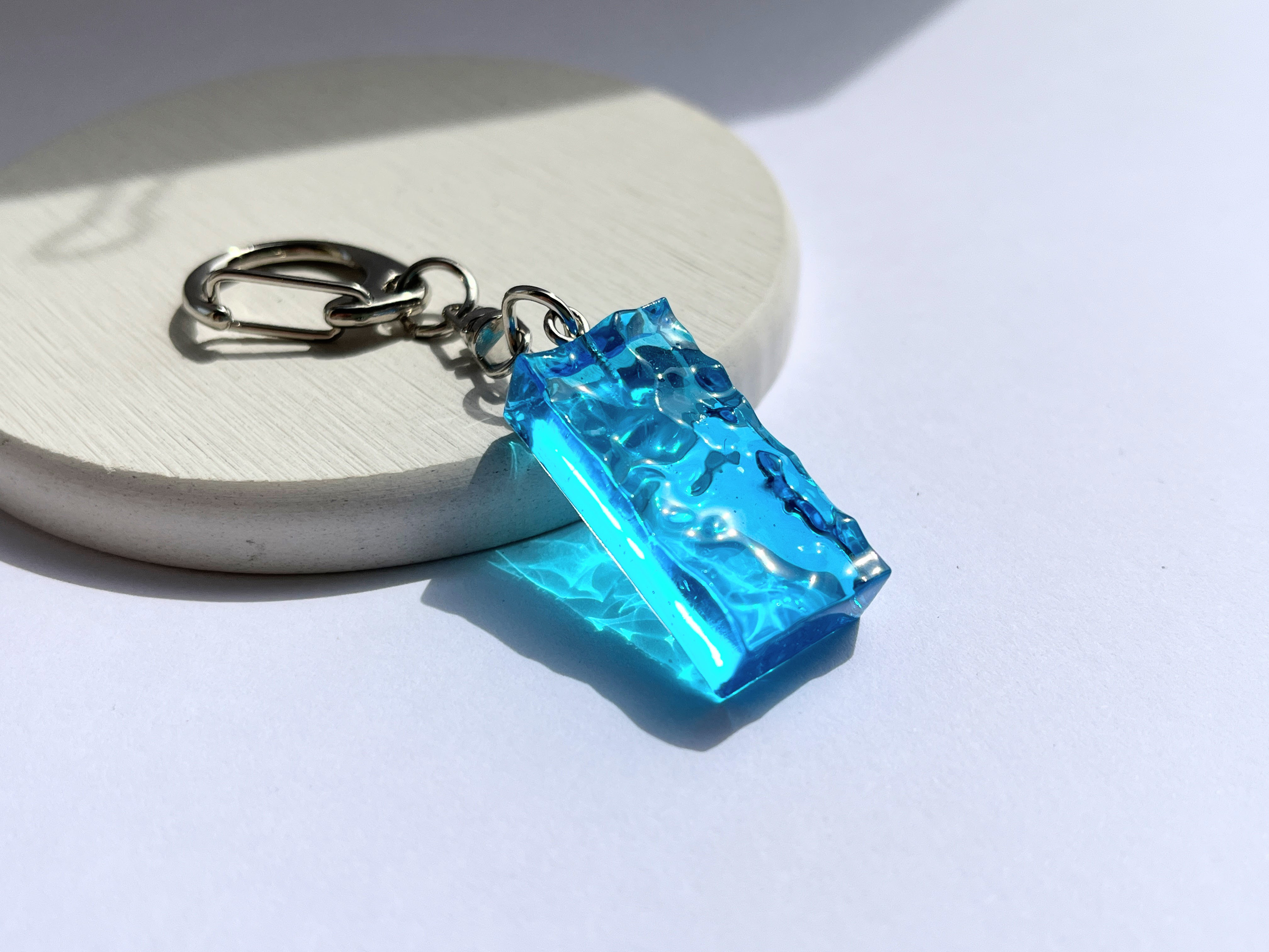 アクアブルーの海のキーホルダー☆ / 波 / レジン 其他飾品