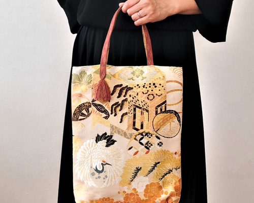 ハンドメイド 帯 リメイク リュック 古典柄 鶴 - メルカリ