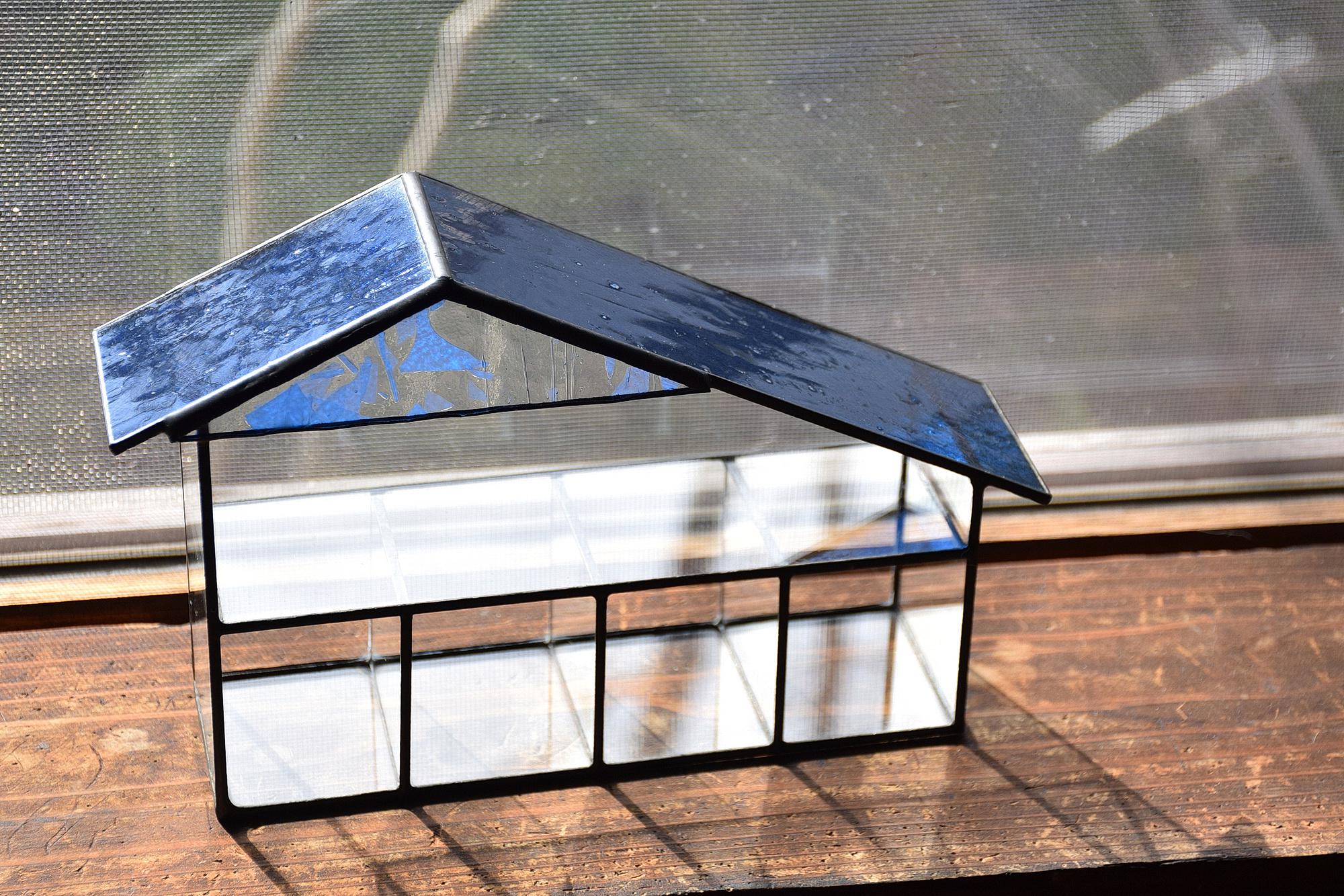 ステンドグラスのおうち(青い屋根） 12,000円