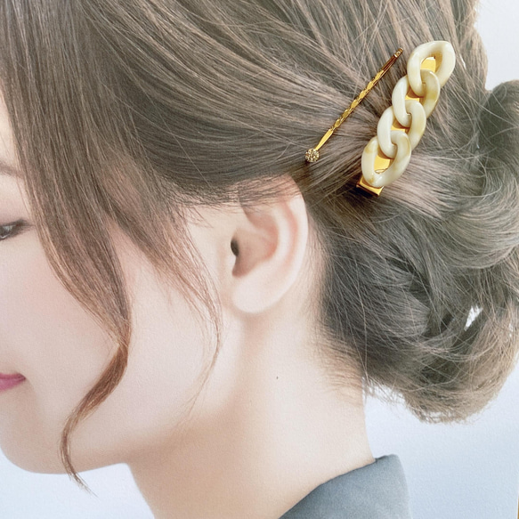 【 5点セット 】ベージュのアクリル チェーン と ゴールド ヘアピン / ヘアクリップ 6枚目の画像