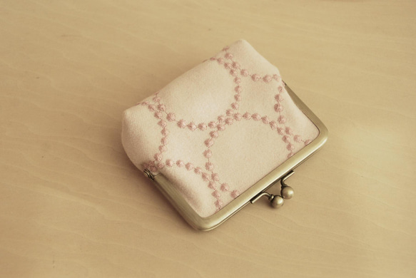 ミナペルホネン【タンバリン dop】ピンク☆がま口 カードケース 1枚目の画像