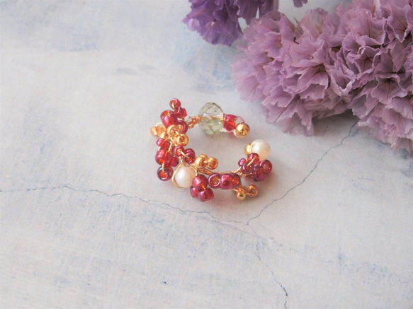 flower ear cuff(red) 1枚目の画像