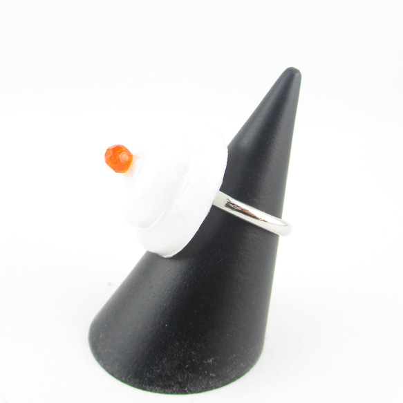 時期が時期だからクォーツ入りの鏡餅を指元にいかがでしょう♪(創作リング)SR819 4枚目の画像