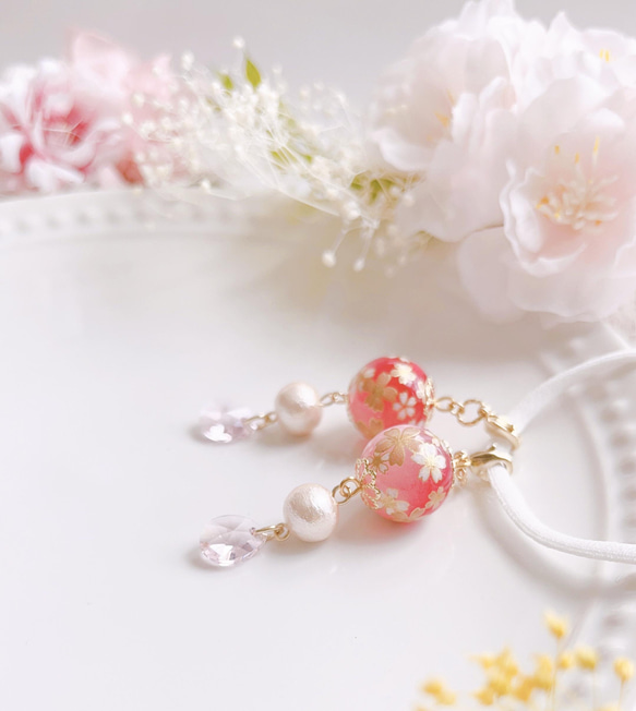 ✴︎桜✴︎ 和風ピアスみたいなマスクチャーム【Hijiri】和柄　和装　コットンパール　桃　ピンク 2枚目の画像