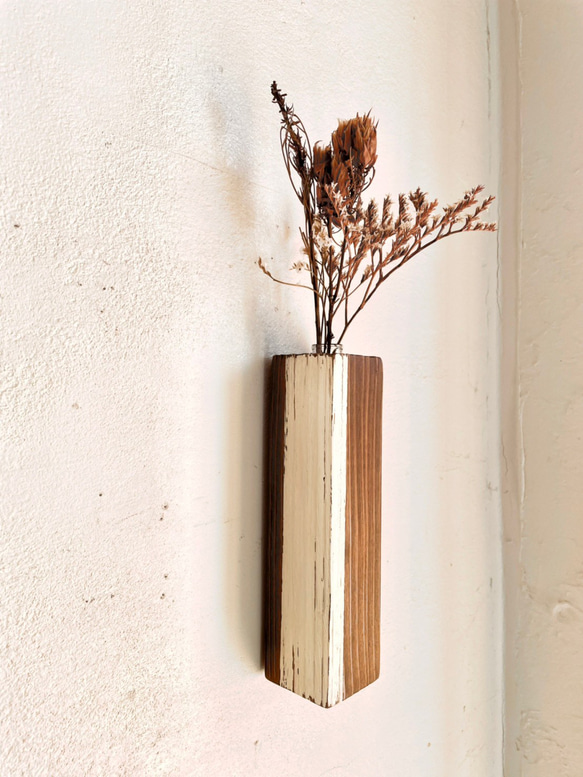 木の花瓶　壁掛けドライフラワーベース　一輪挿し　木製　シンプル　 6枚目の画像