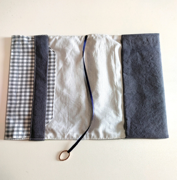 ミナペルホネン 文庫本サイズ ブックカバー 6枚目の画像