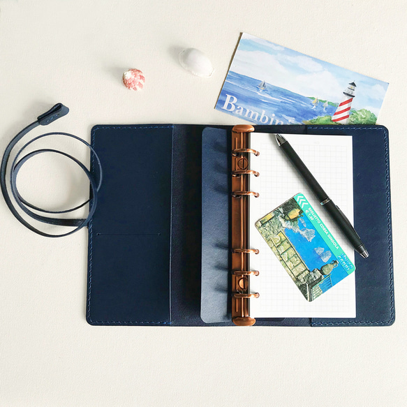 エマニュエル A6 6 穴ルーズリーフ レザー ブックジャケット/ハンドブック/ノートブック/ ノーティカル ブルー 手帳 Bambini Nº 9 通販｜Creema(クリーマ