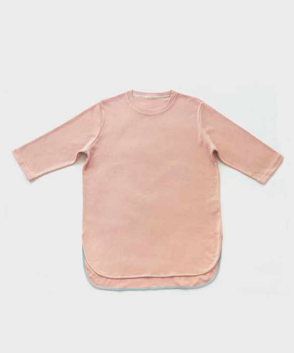 草木染めBOTADEGI ソフトスムース七分丈Tシャツ　玉ねぎピンク 3枚目の画像
