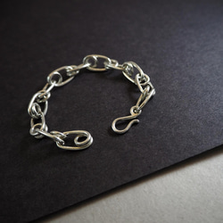 pin bracelet_別針手鍊 第2張的照片