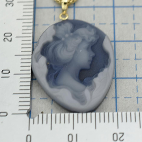 R*︎様 K18 ストーンカメオ　ペンダントトップ CAMEO（カメオ） 希少作品 Andreas Pauly作 ストーンカメオ 最高級2色3