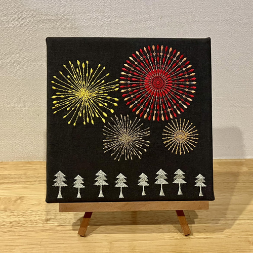 刺繍アート ファブリックパネル 冬花火 タペストリー・壁掛け chocori