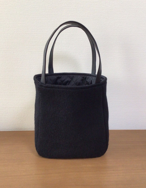 ブラックウールのトートバック トートバッグ fーwork 