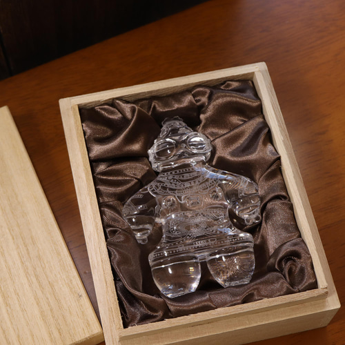 水晶の遮光器土偶 【甲州水晶貴石細工】 659-506 其他擺飾 Do_goods 的