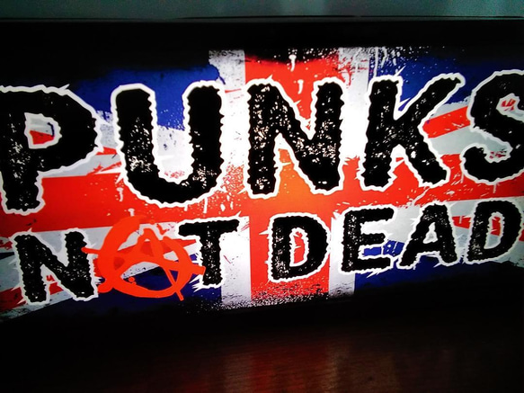 イギリス UK パンクロック PUNKS NOT DEAD サイン 看板 置物 雑貨 LED2wayライトBOX 2枚目の画像