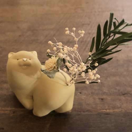 しっぽに花咲く犬の一輪挿し（チャウチャウ＊茶色） 一輪挿し・花瓶